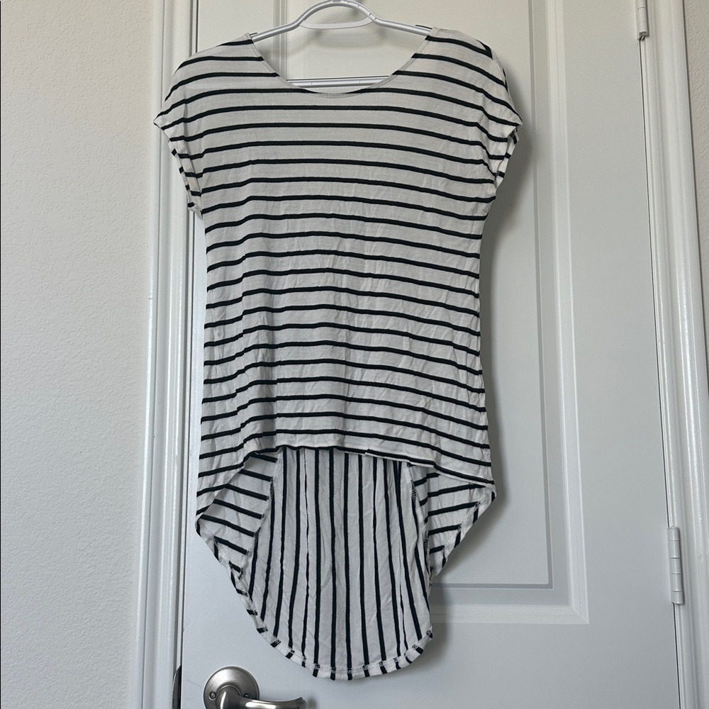 Millennial Hi-Low Short Sleeved Striped Shirt